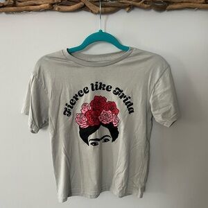 4/$20 🦋 Frida Khalo Fierce Like Frida Gray T-Shirt Small